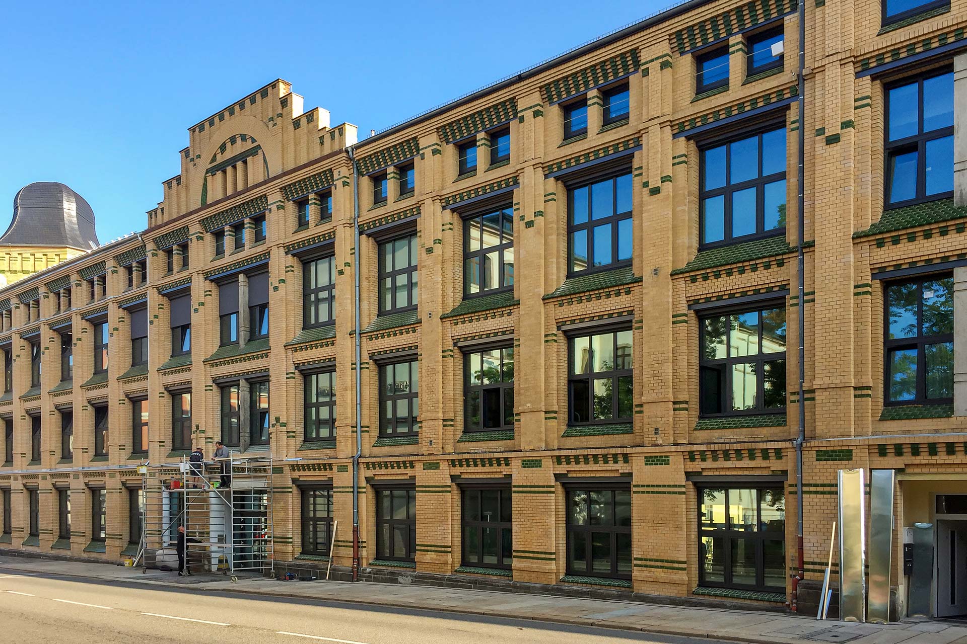 B&O Chemnitz, Bürogebäude Chemnitz