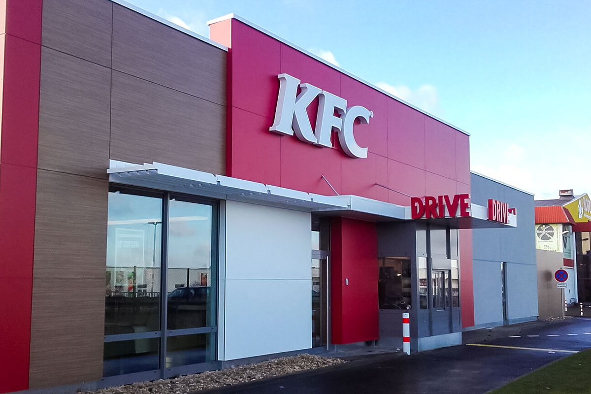 Projekte: KFC-Restaurant in Euskirchen (2015) - Systemgastronomie-Neubau in 6 Monaten